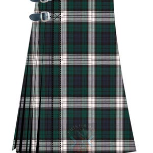 Clan Black Watch Tartan Kilt: Heavyweight Scottish Traditional Dress