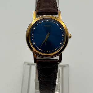 Vintage Seiko Gold Tone Stainless Steel Blue Dial Date Women Watch WR 100M Blue Dial Seiko Hi-Beat Automatic Watch For Women | Date Day  main image 4