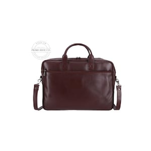 Bolso para portátil de piel marrón de primera calidad hecho a mano para hombre, tipo cartera de negocios con bandolera, bandolera de oficina y compartimento acolchado para portátil.
