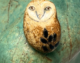 Owl brooch by Margaret Wozniak