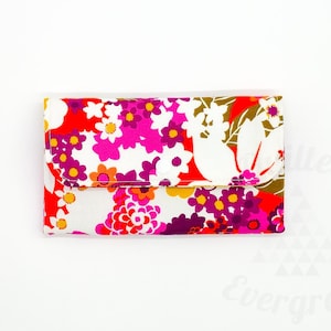 Cartera triple hecha a mano, de algodón, de tela para mujer, regalo ecológico, con estampado floral, margaritas, estilo retro.