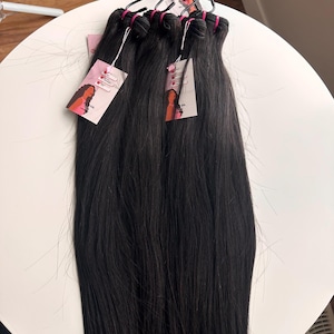 ベトナム産ストレートヘア束 | 100% 人毛エクステンション | さまざまな長さ | シルキー | ナチュラル