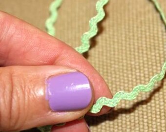 pastel MINT GREEN metallic iridescent sparkle stitch MINI Ric Rac