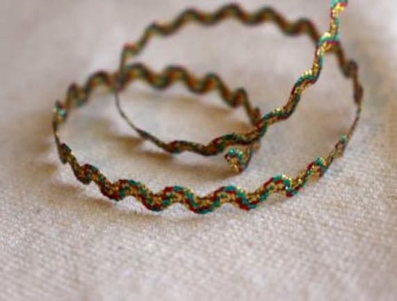 RED GOLD and Green Stitch MINI Ric Rac - Etsy