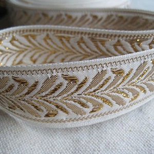 Golden Hearth WHEAT ribbon in GOLD on natural White