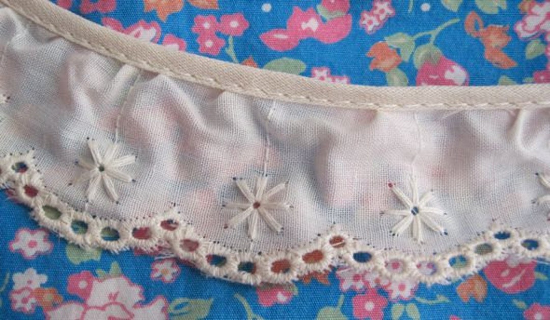 IVORY Eyelet Scallop Ruffle Lace Trim - Etsy