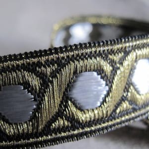 Celtic Chain Metallic Jacquard Ribbon in WHITE and GOLD