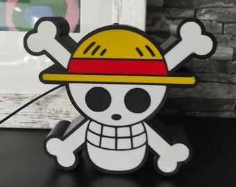 Lampada da tavolo con personaggio anime. Lampada di serie.