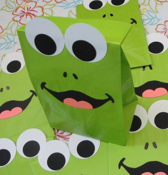 Frog Birthday Party Favor Treat Sacks Frogger Froggy Princess and Frog Prince Theme Goody Bags by jettabees on Etsy Il_570xn