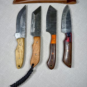 8 inch Damascus steel knife with sheath