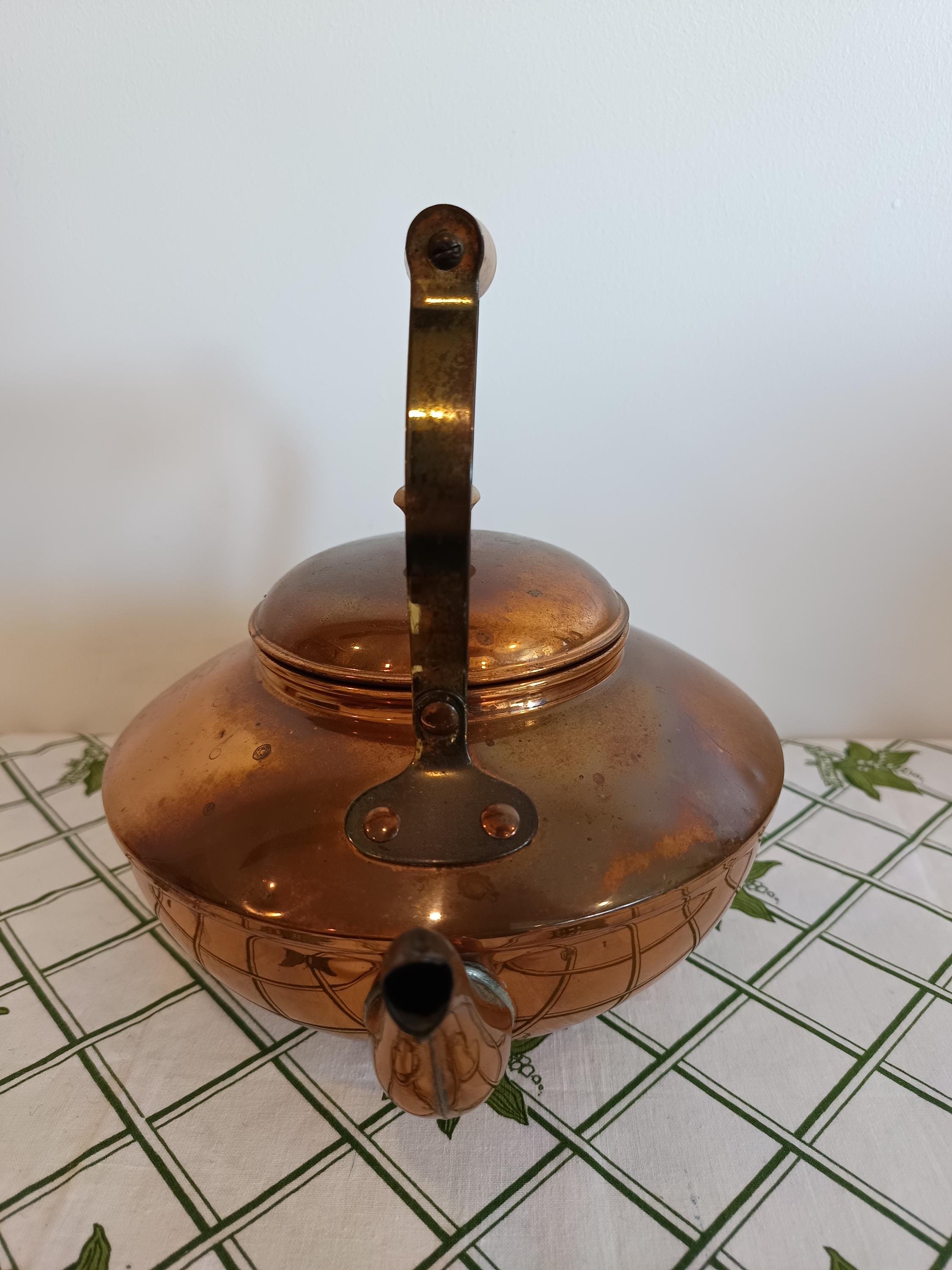 木製ハンドル付きヴィンテージポルトガル製銅製ケトル - Etsy 日本