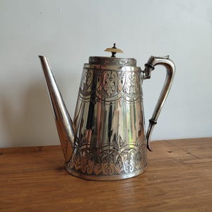 Ornate Antique Victorian Patterned Silver Plated Teapot