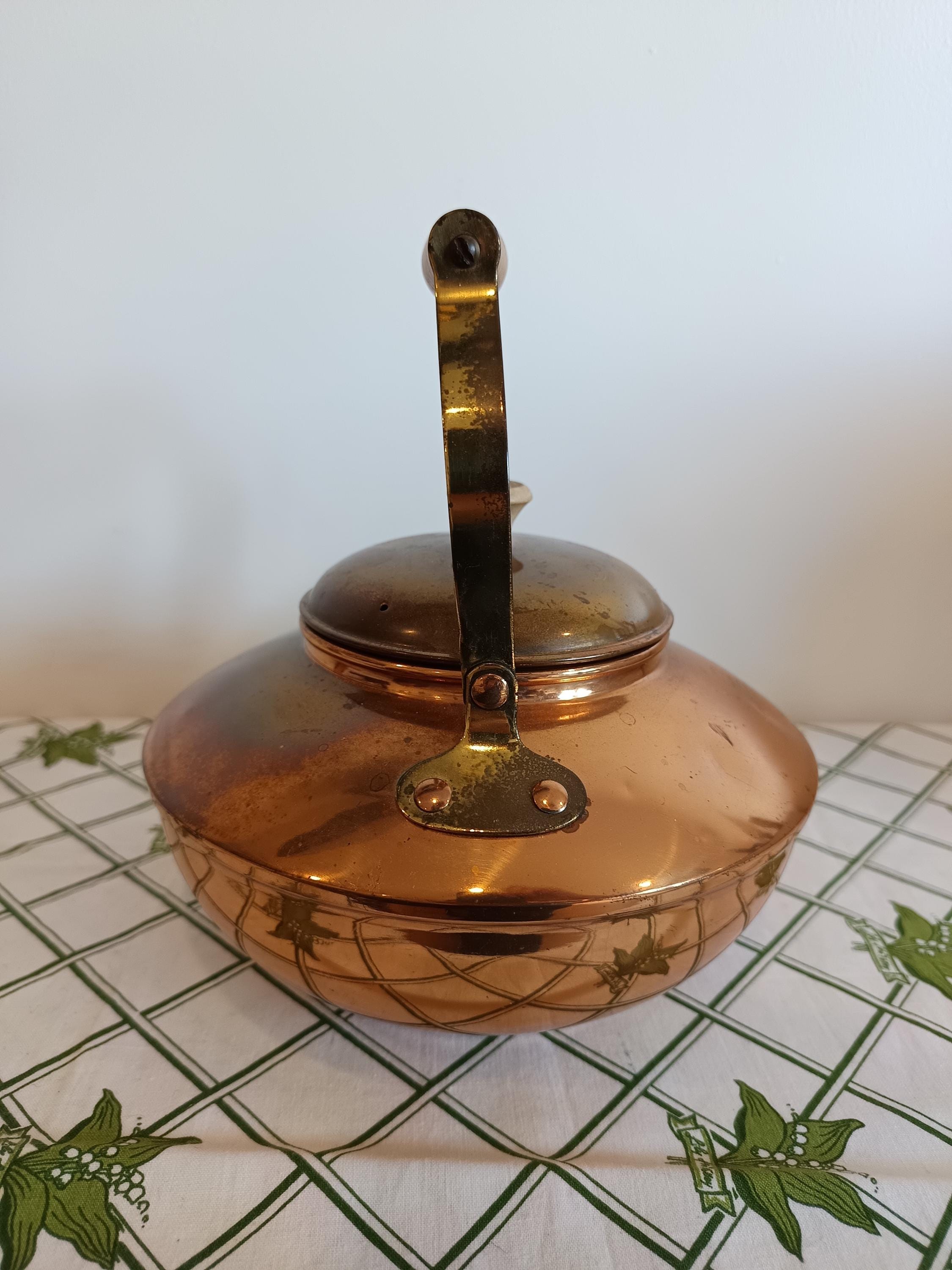木製ハンドル付きヴィンテージポルトガル製銅製ケトル - Etsy 日本