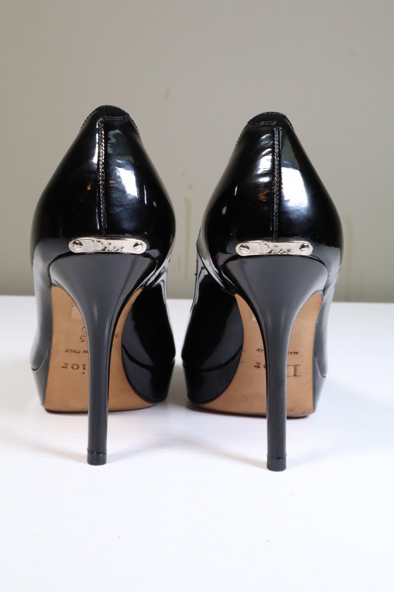 クリスチャン・ディオール パテントレザー ピープトゥ ヒール シューズ