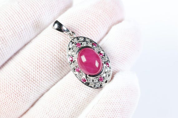 Platinum, Natural Ruby & Diamond Ring 5.07ctw, 5.… - image 1
