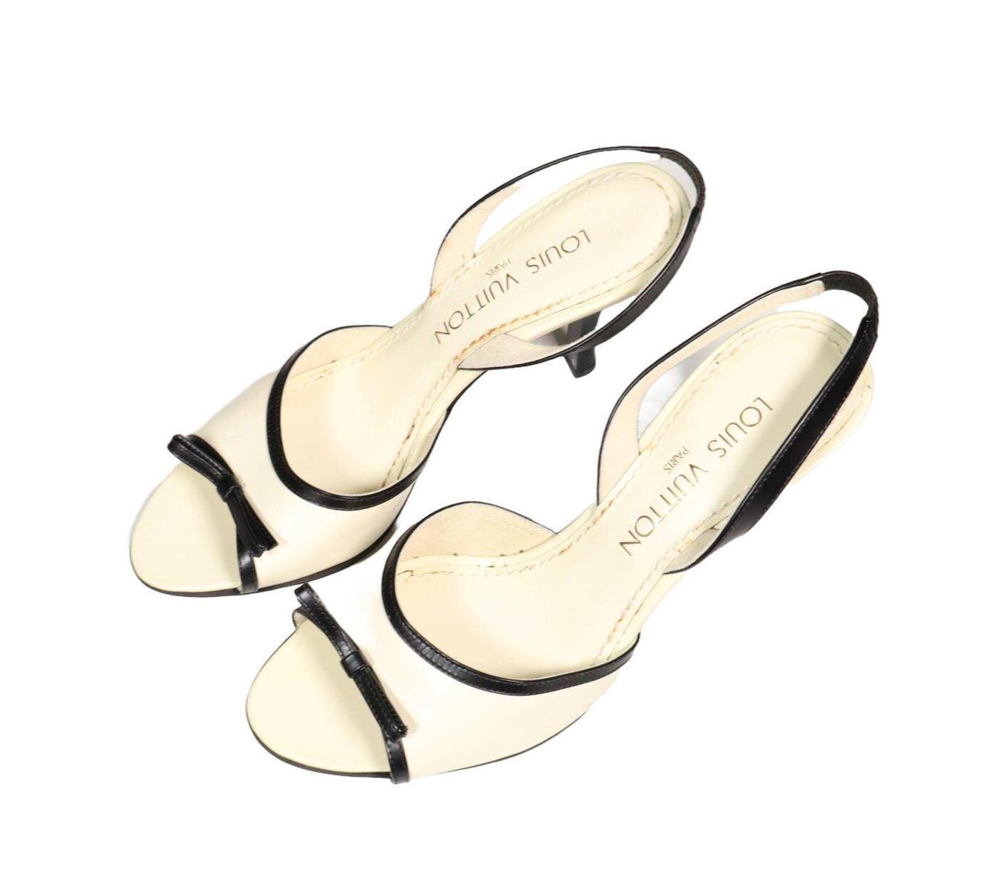 LOUIS VUITTON スエード シルバープレート パンプス 23cm相当 ルイ