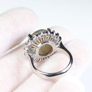 Platinum Chrysoberyl Cat's Eye Ring with Natural Diamonds image 7