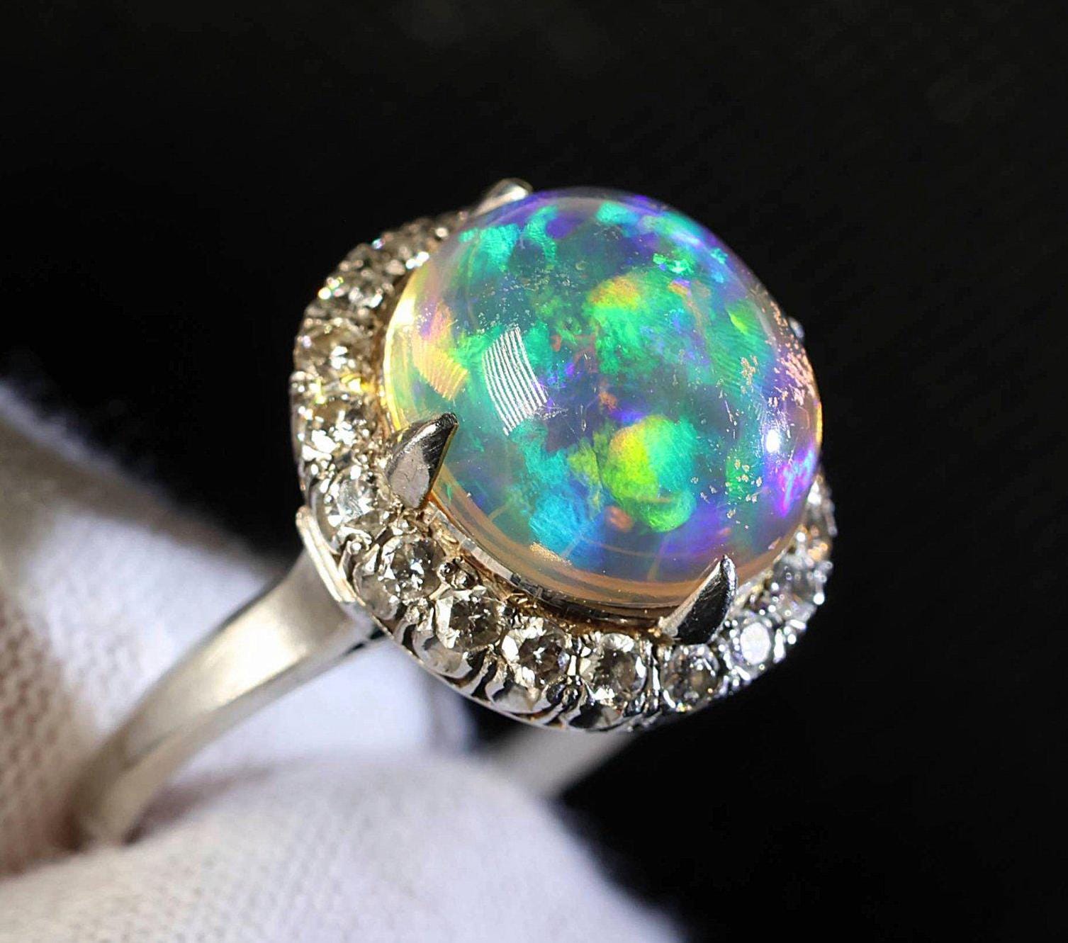 Platinum, Mexican Crystal Opal & Diamond Ring 5.1ctw, 5.45 Grams