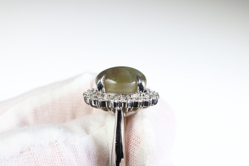 Platinum Chrysoberyl Cat's Eye Ring with Natural Diamonds image 6
