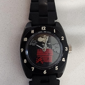 Vintage snoopy and the red barron flying ace watch