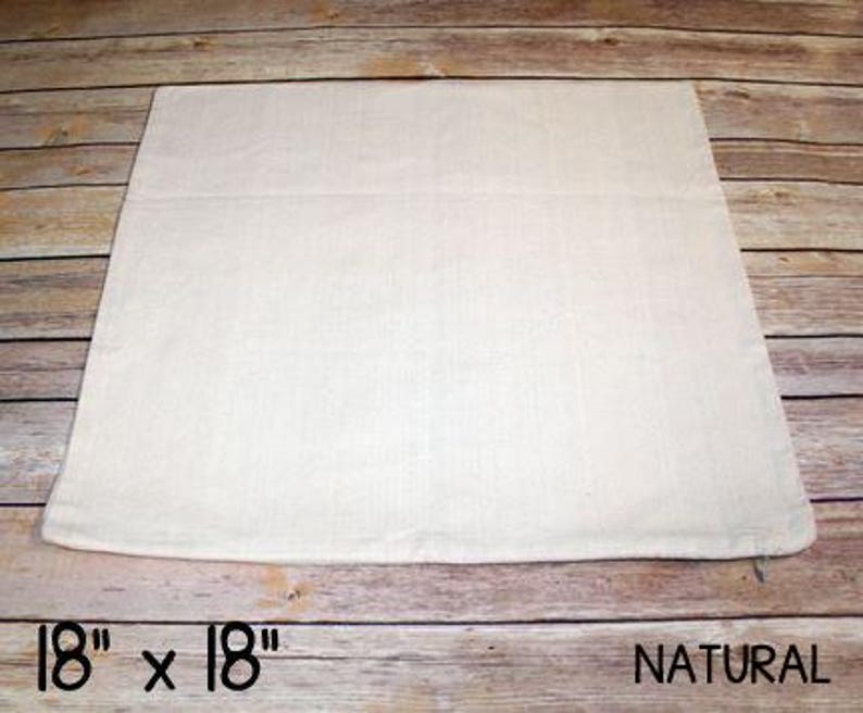 The pillow cover offers an easy-to-use zipper closure on the back
