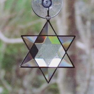 Abgeschrägte Glasmalerei Davidstern Ornament hängen Geometrische Sechs-Punkte-Stern Suncatcher Chanukka Urlaub Dekor Made in Canada