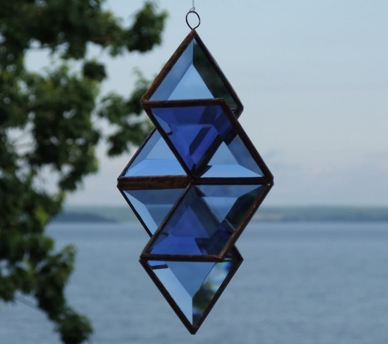 Stained Glass Geometric Star Suncatcher, Blue Crystal Glass Hanging Sculpture Ornament, Indoor Outdoor Garden Art, Handcrafted in Canada image 2