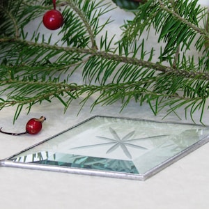 Diamond Shaped Clear Beveled Glass Ornament Suncatcher with Engraved Eight Point Star and Silver Line