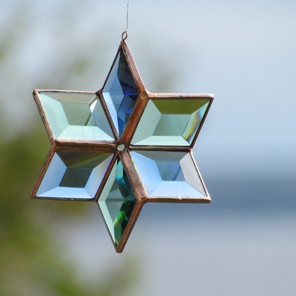 3D Stained Glass Star Blue Green Copper Suncatcher - Handcrafted in Canada
