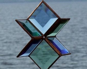 Blue and Green Beveled Glass Star Sculpture Indoor Outdoor Garden Art