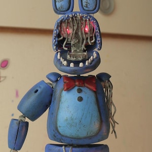 Withered Bonnie - Old bonnie FNAF