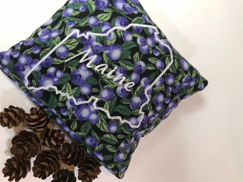 Balsam Sachet Balsam Fir, Blueberry Maine Outline