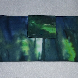 Cartera de tela teñida, cartera hecha a mano, cartera plegable para mujer, cartera hippie, fabricada en EE. UU.