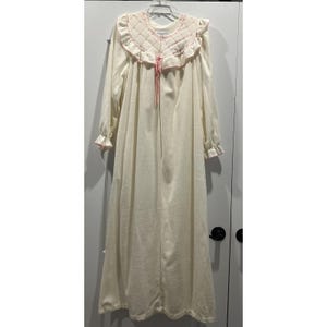 Vintage Vandemere Cottage Core Long Fleece Robe Nightgown Size Large Prairie