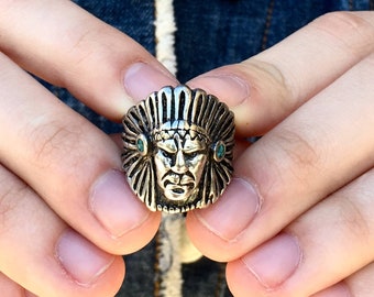 Vintage Turquoise and Silver Native American Chief Ring Size 8.5