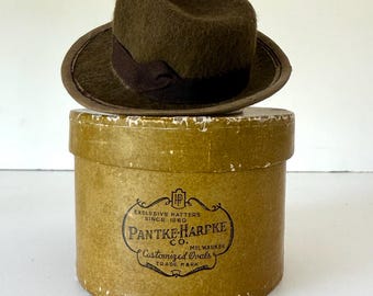Vintage Salesman Sample Hat Box and Hat Minatures