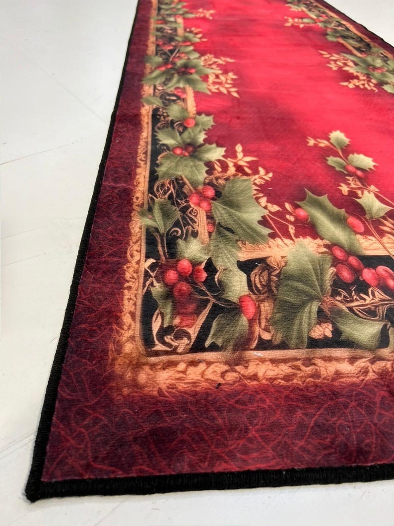Rustic Holly Berry Christmas Runner Rug, Traditional Holiday Decor - Etsy