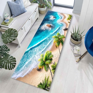 Puede incluir: Una alfombra rectangular con una escena de playa vibrante con agua turquesa, olas blancas y arena dorada. Las palmeras están dispersas a lo largo de la costa. La alfombra está diseñada para parecerse a un paisaje costero.