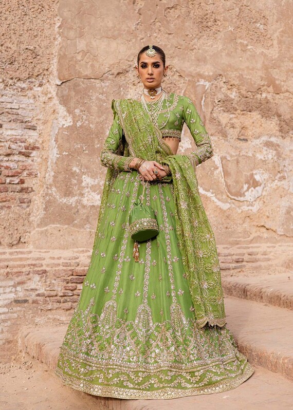Green Embroidered Silk Lehenga Choli: Indian Bridal Dress Pakistani Clothes  Wedding Designer Guest Outfit - Etsy