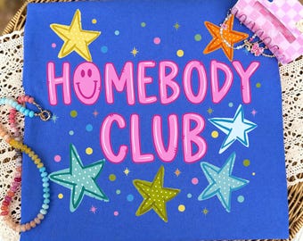 PNG de Homebody Club, PNG de Mamá Primavera, PNG de Capricho, PNG Femenino, PNG Delicado, PNG de Rayas, PNG Retro Preppy, PNG de Cuidado Personal de Moda