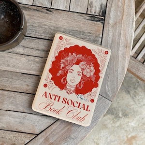 Vintage-style woman Kindle Case,Kindle 11/12th,Fashionable PaperWhite 7/12th,Personalized Gift,PaperWhite 2024,Kindle Case,gifts for her