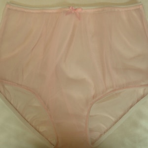 Dorosłe Sissy Pink Sheer Nylon Szyfonowe Pełne Pokrycie Babci Majtki