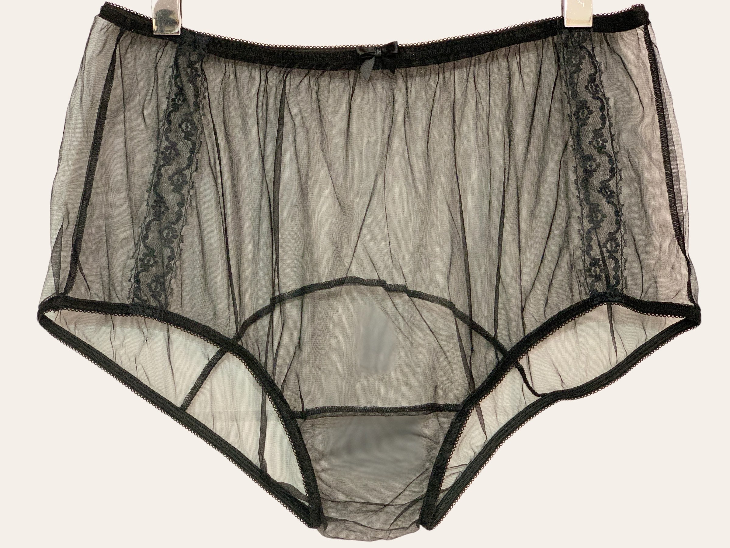 Vintage Style Sheer Nylon Contrast Gusset Panties 