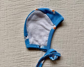 Blue dog print pilot hat, hearing aid hat with mesh, cochlear hearing aid hat, Scandinavian style, hat with ties, snug stretchy hat