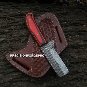 Handgefertigtes Bullenmesser aus Damast-Stahl: Cowboy-Raspelklinge, Lederscheide