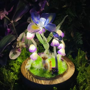 Handmade Iris Night Light, Magic Mushroom Lamp with Cat, Cute Fairy Lamp, Flower Nightlight, Enchanted Fairy Decor,Unique gift