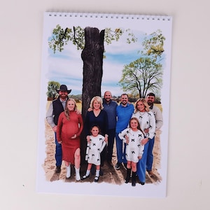 Personalisiertes Malbuch aus Fotos – 12, 24, 36, oder 48 individuelle Ausmalseiten + farbiger Umschlag, Geschenk zum Muttertag, personalisiertes Geschenk für die Familie Bild 9
