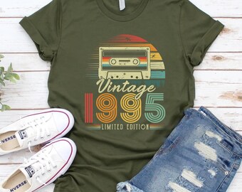 Vintage 1995 Shirt, Birthday Gift For Men, Birthday Best Friend, Nineties Shirt, Birthday Gift, Born in 1995 Shirt, 1995 Birthday Sweatshirt