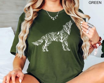 Wolf Shirt, Howling Wolf, Floral Wolf, Wolf Lover Gift, Animal Lover Shirt, Dog Lover Shirt, Wolf Girl, Wolves Gifts, Wildlife Animals Tee