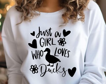 Just A Girl Who Loves Ducks Sweatshirt, Ducks T-shirt, Animal Lover Shirt , Duck Mom Shirt, Cute Ducks Shirt, Farmer Shirt, Ducks Lover Tee